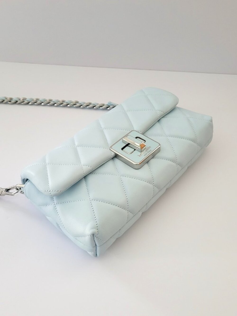 Kate Spade KM531 Carey Smooth Quilted Leather Mini Crossbody Chain Crisp Sky - Picture 6 of 7